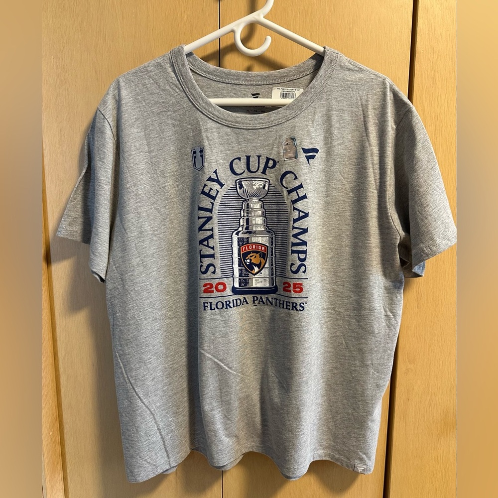 Stanley Cup Champs Florida Panthers 2025 T-Shirt - NWT